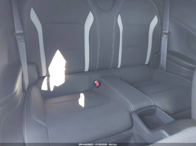 Chevrolet Camaro 1LT, снимка 8 - Автомобили и джипове - 53547800