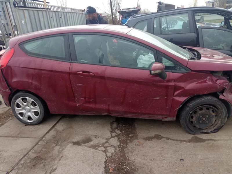 Ford Fiesta 1.2i tip SNGA, снимка 3 - Автомобили и джипове - 27064267