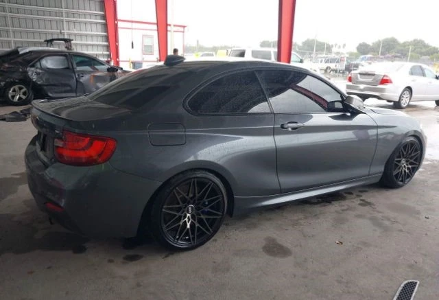 BMW 335 M Sport* Hi-Fi* Kамера* Подгрев* Кожен салон* , снимка 3 - Автомобили и джипове - 48675829