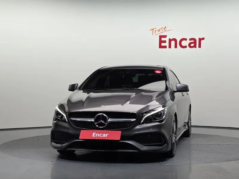 Mercedes-Benz CLA 2.5, снимка 3 - Автомобили и джипове - 54287784