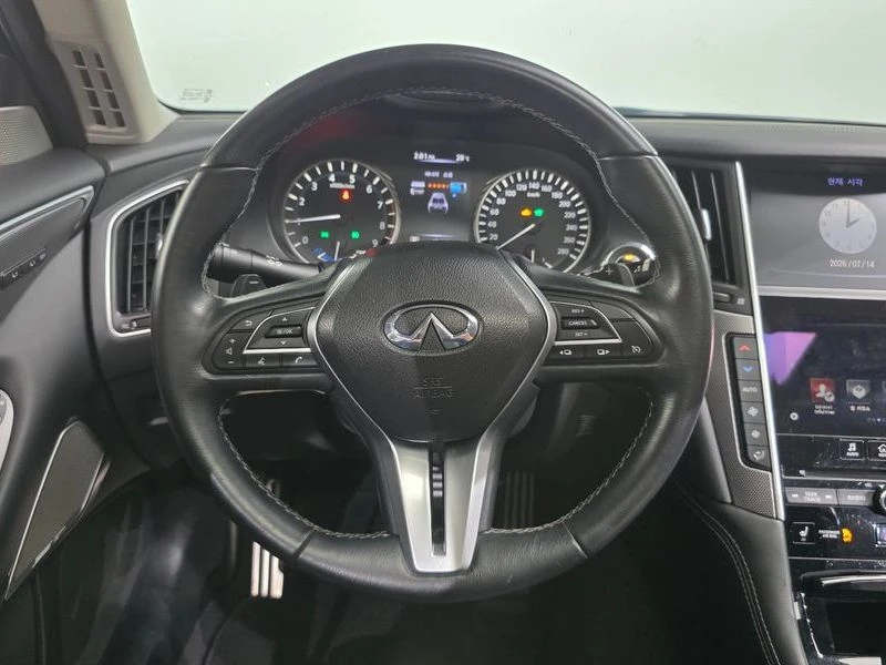 Infiniti Q50 3.5 Automatic, снимка 13 - Автомобили и джипове - 55975941
