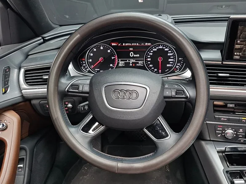 Audi A6 2.0 TFSI  - САМО 30% АВАНС, снимка 13 - Автомобили и джипове - 56293602
