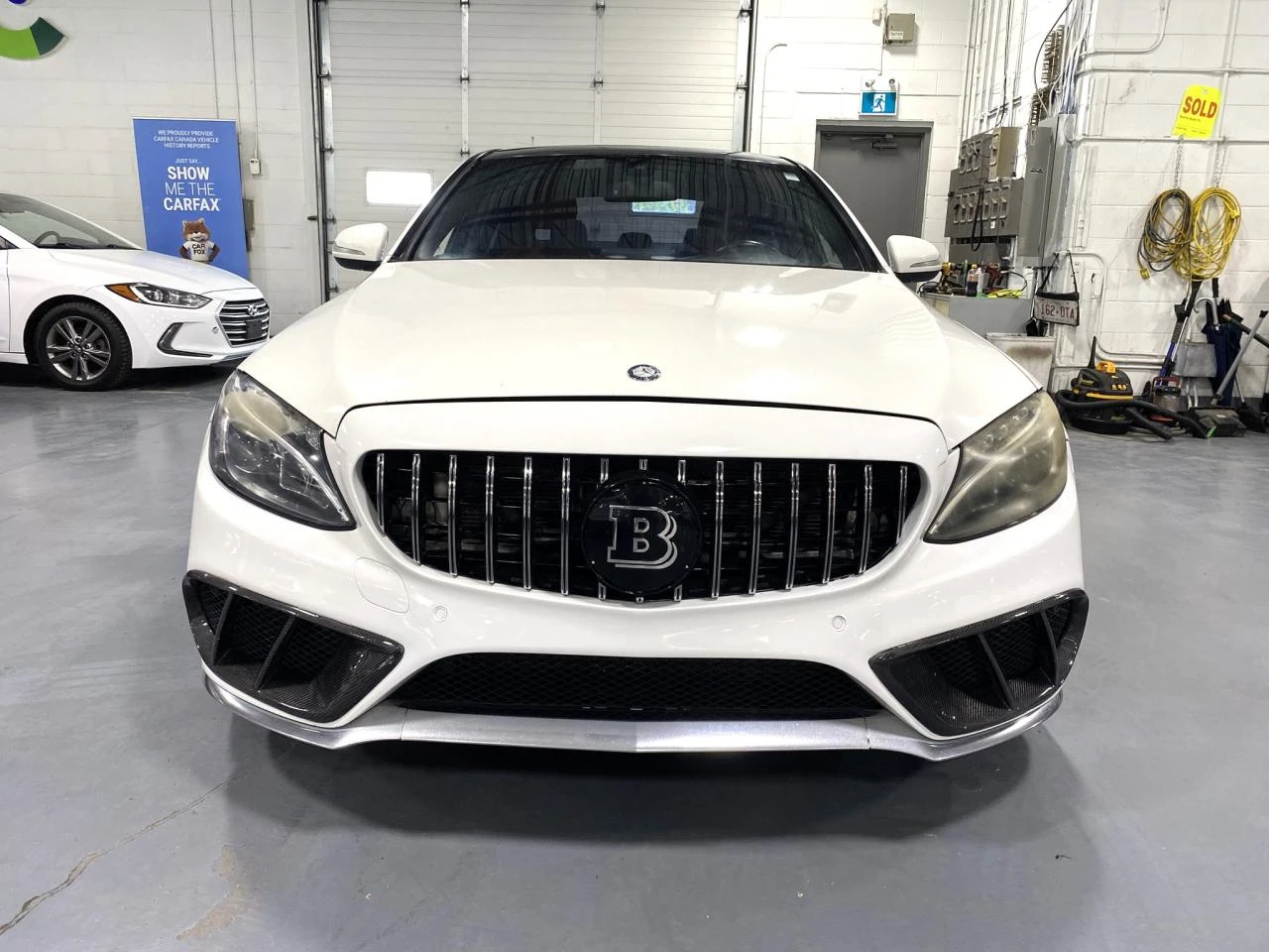 Mercedes-Benz C 400 BRABUS PACK* MAROON* PANO* ПЕРА* BURMASTER* VOSSEN, снимка 1