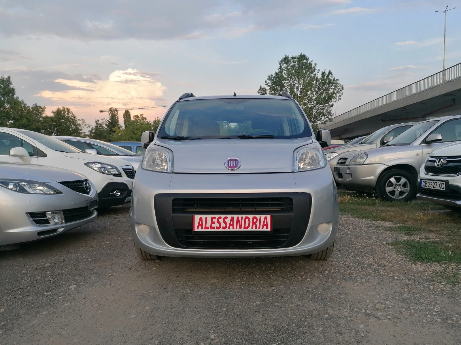 Fiat Qubo 1.4 БЕНЗИН - изображение 5