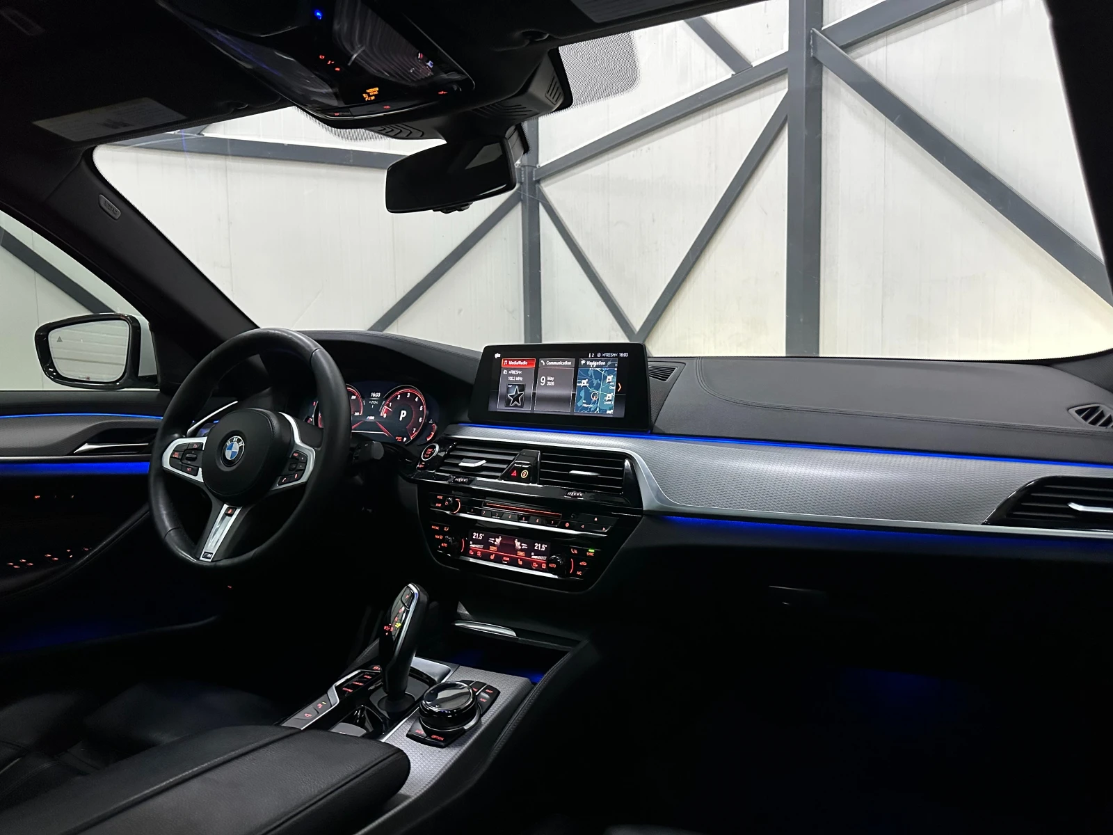 BMW 540 XI* SOFT CLOSE* HEAD-UP* 360* 99 820��*  | Mobile.bg � ����������� 9