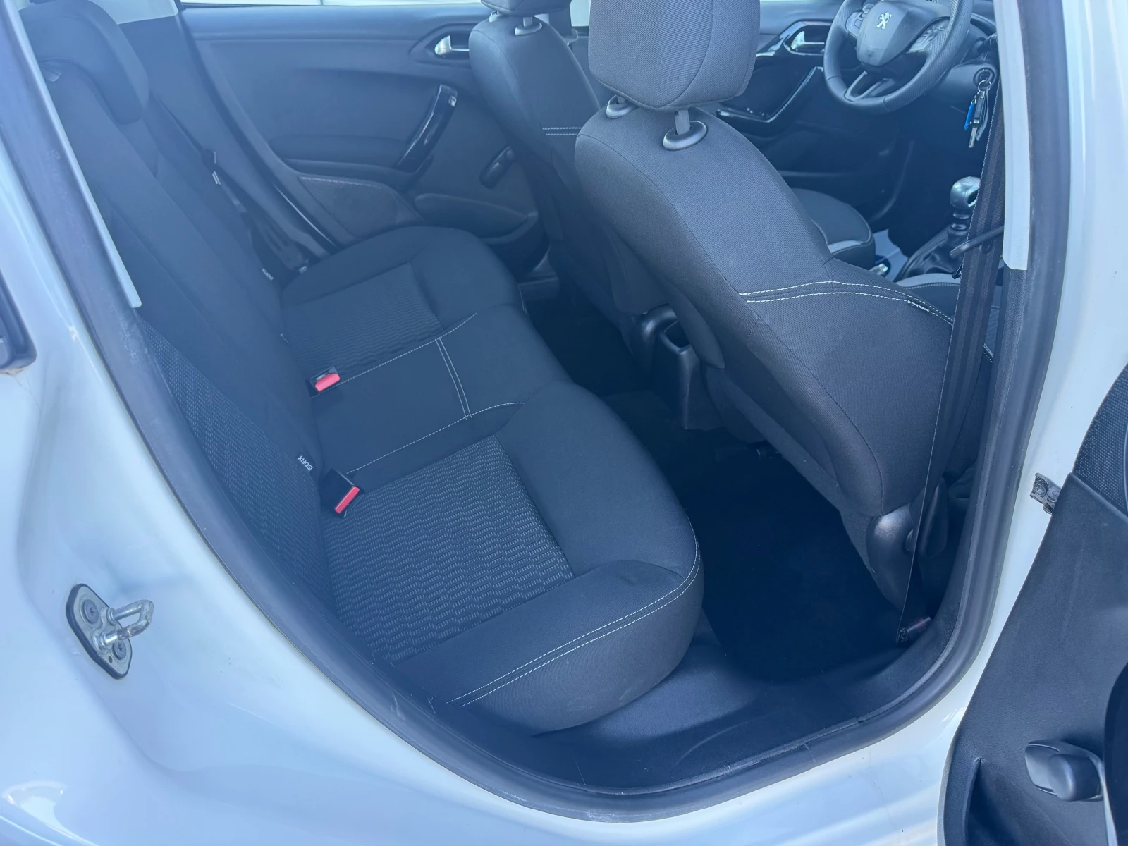 Peugeot 208 1, 5hdi M1, 102ps, 6ck., e6D, adblue, ,  | Mobile.bg   11