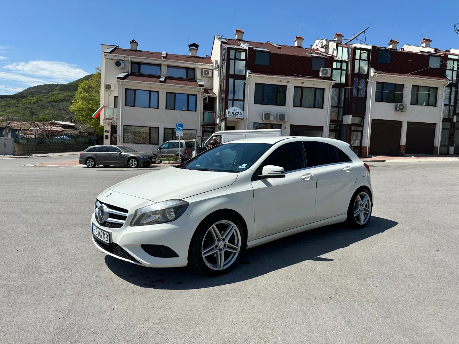 Mercedes-Benz A 180 | Mobile.bg — изображение 1