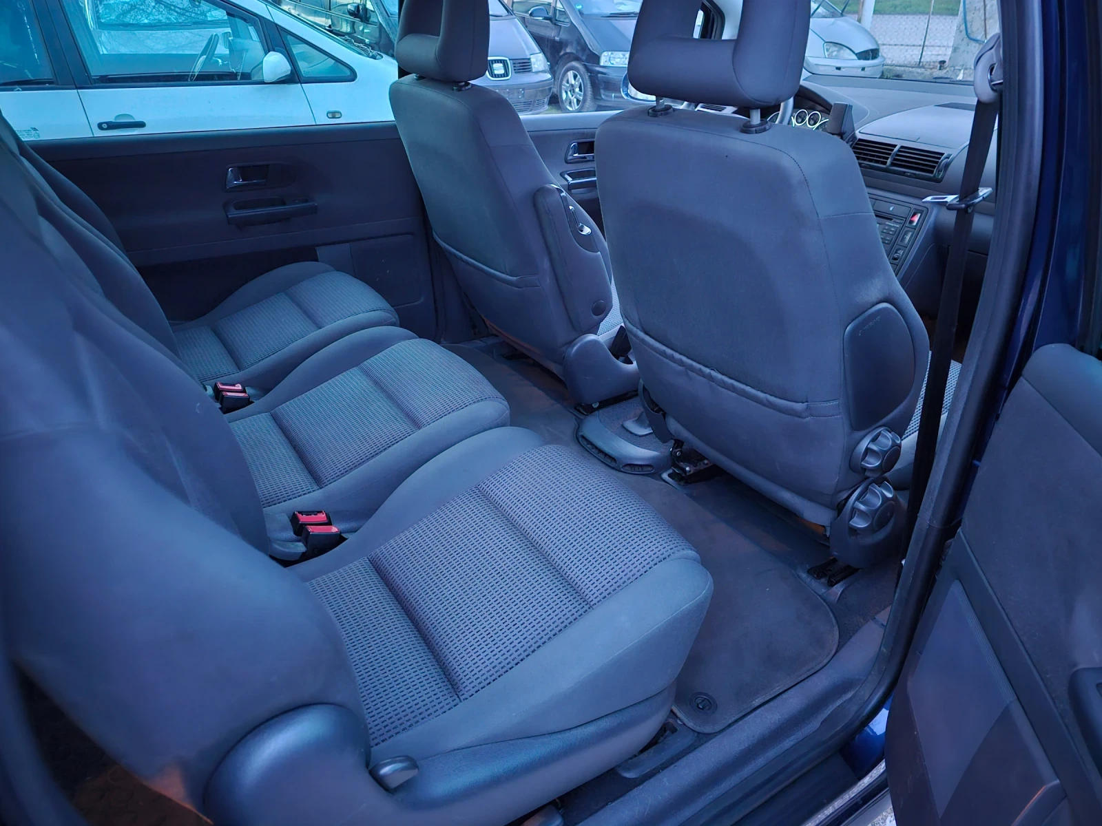 VW Sharan 1.9Tdi-Business - изображение 6