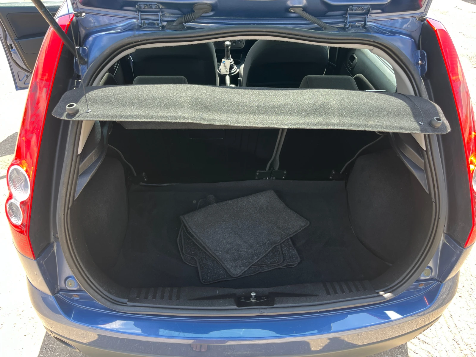 Ford Fiesta 1.3  | Mobile.bg   12