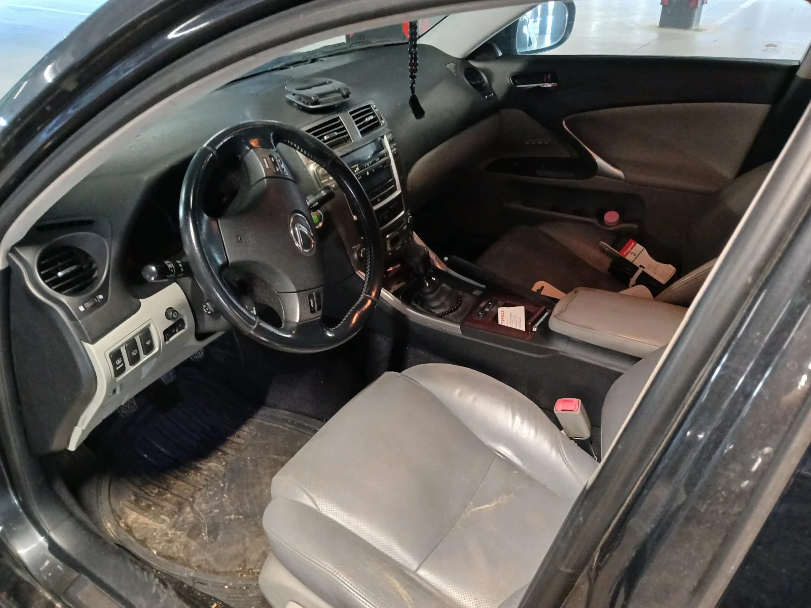 Lexus IS 220d | Mobile.bg   5