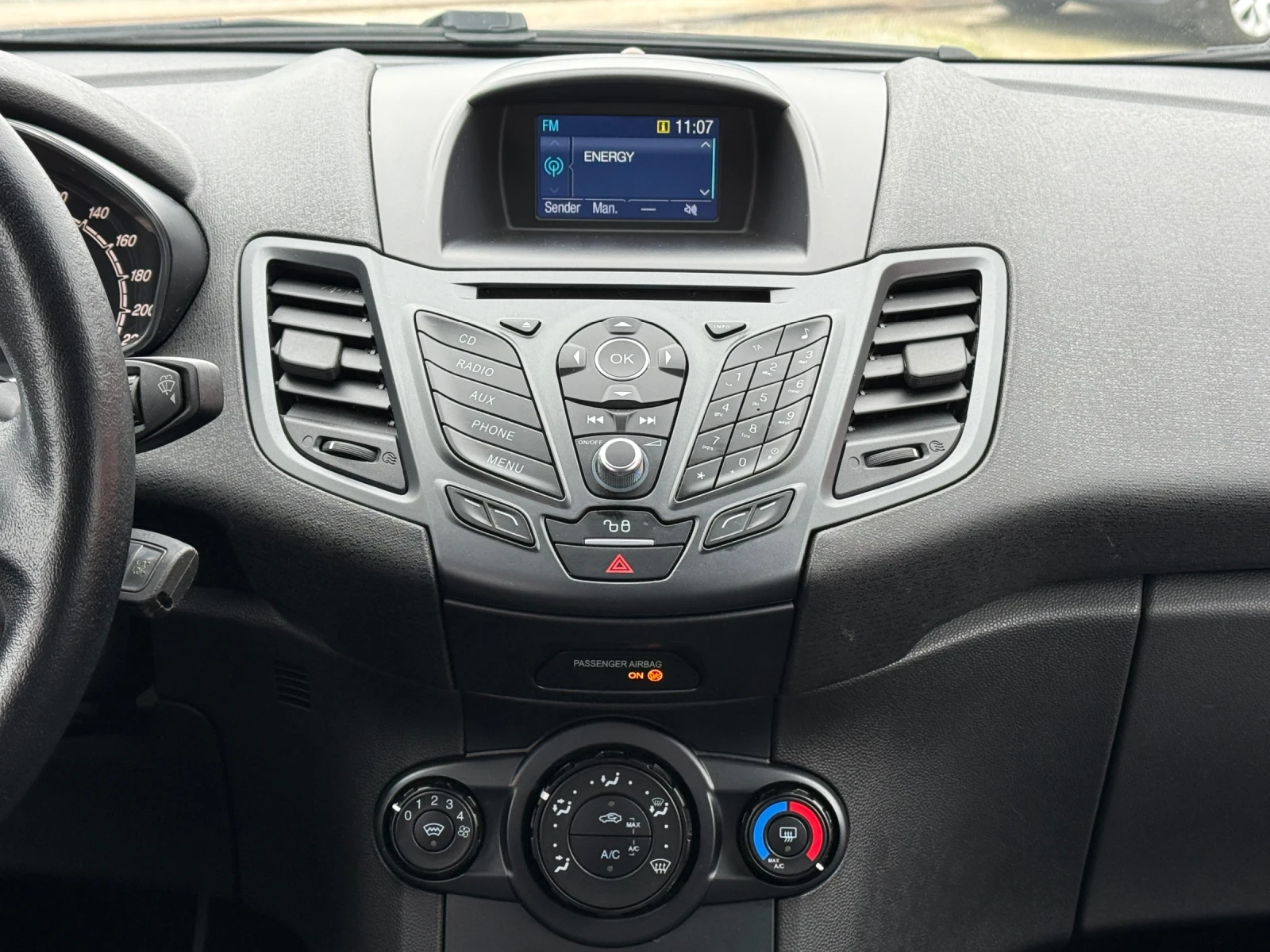 Ford Fiesta 1.0i LED, EURO 6B! * 124 000* KTEO, COC! ! | Mobile.bg   10