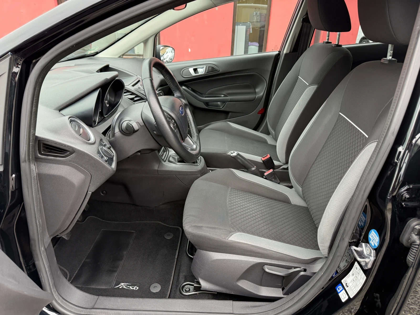 Ford Fiesta 1.0i LED, EURO 6B! * 124 000* KTEO, COC! ! | Mobile.bg   11