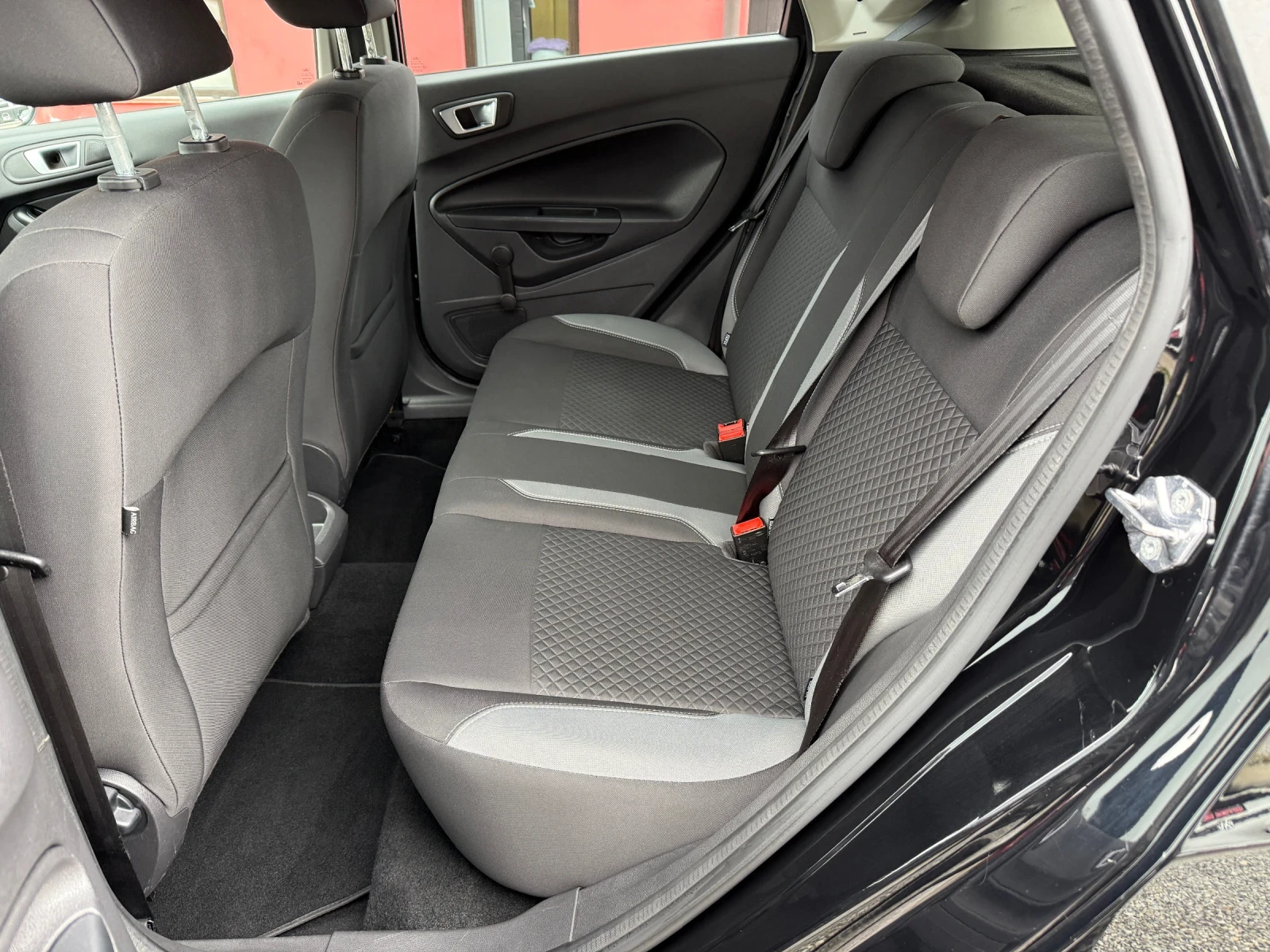 Ford Fiesta 1.0i LED, EURO 6B! * 124 000* KTEO, COC! ! | Mobile.bg   7