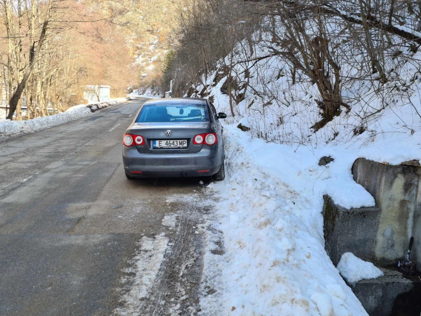 VW Jetta  - изображение 3