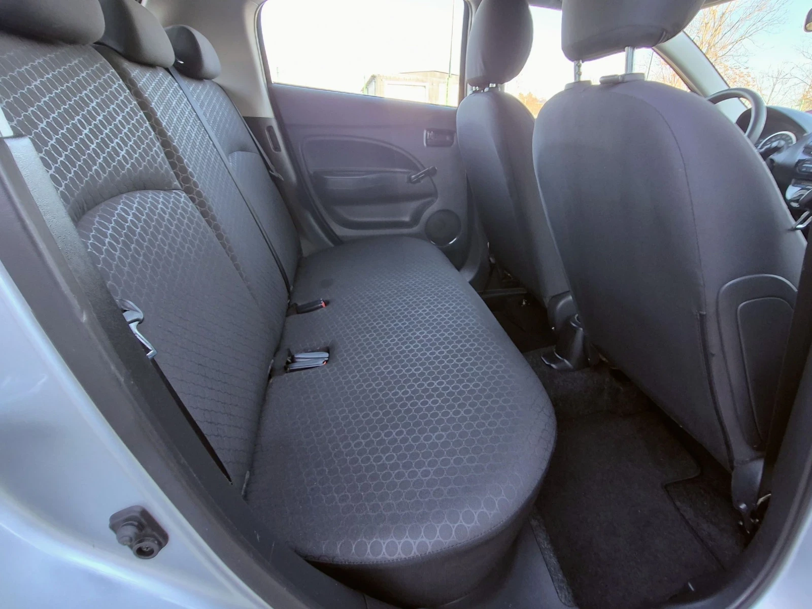 Mitsubishi Space star 1.0i КЛИМАТИК  - изображение 10