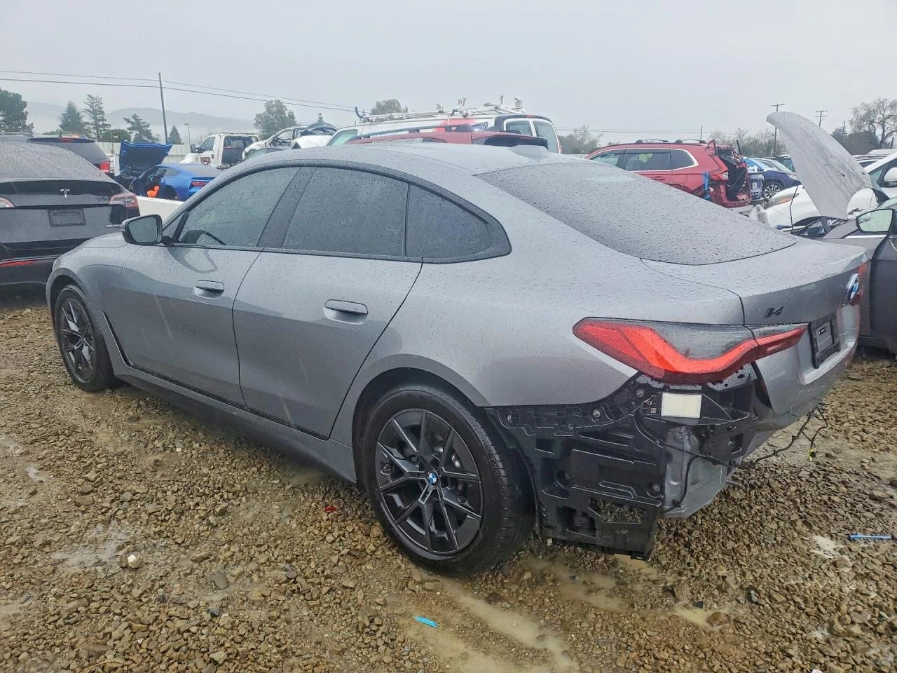 BMW i4 EDRIVE 40, снимка 6 - Автомобили и джипове - 54182622