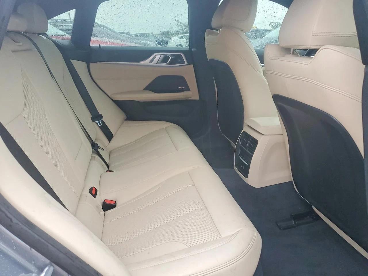 BMW i4 EDRIVE 40, снимка 10 - Автомобили и джипове - 54182622