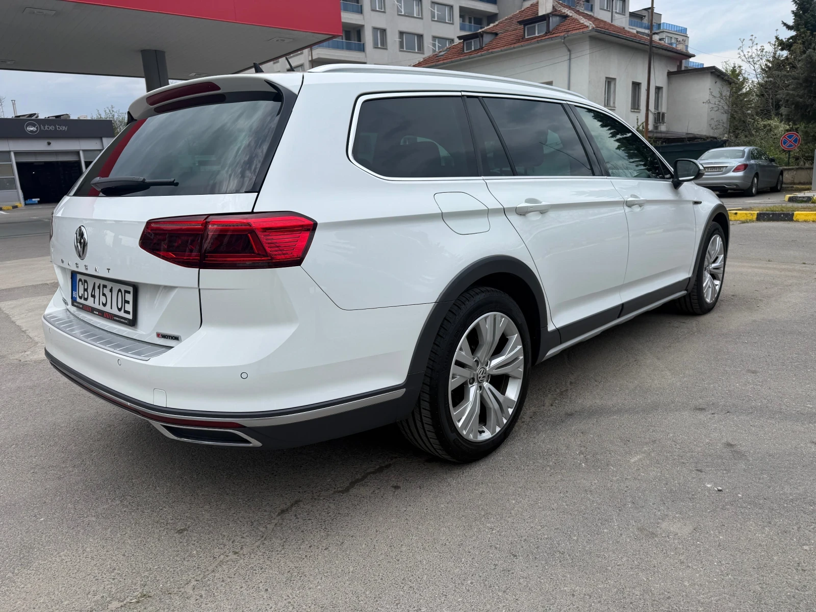 VW Alltrack 2.0TDI/4x4/FULL///, снимка 3 - Автомобили и джипове - 54260047