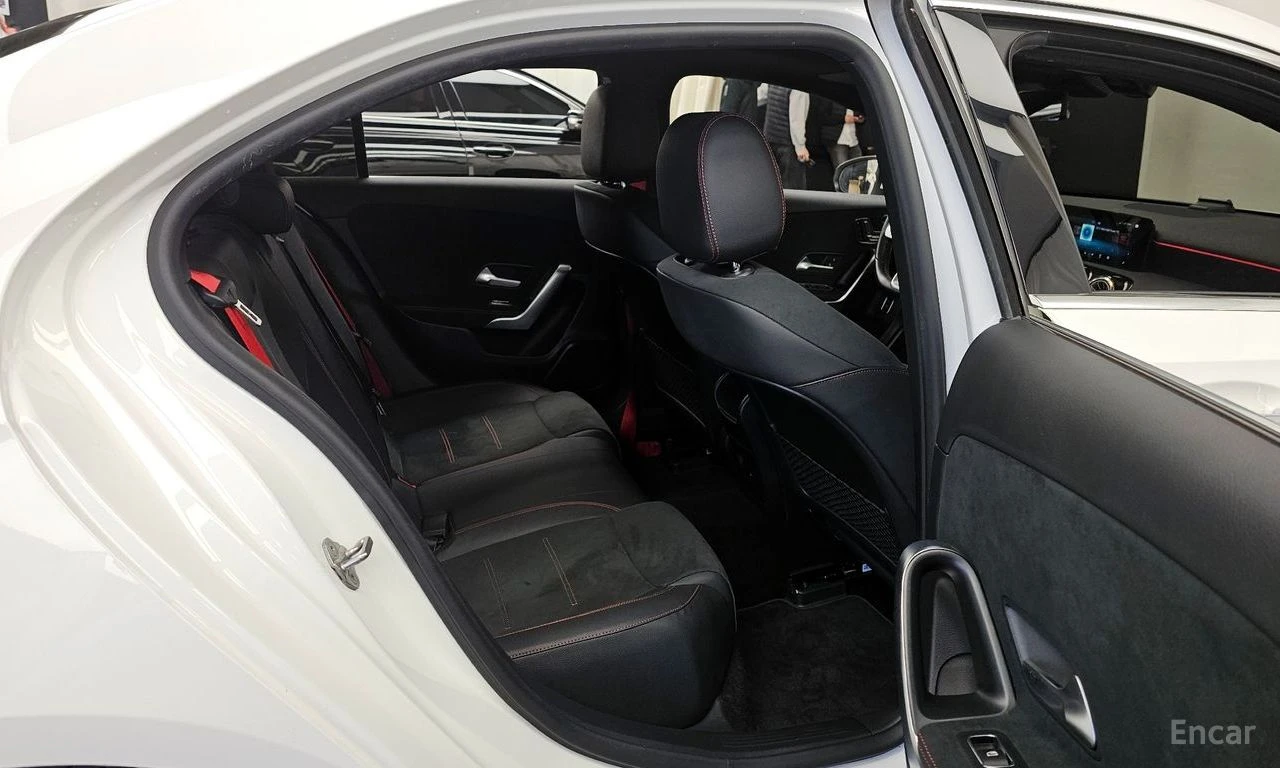 Mercedes-Benz A 35 AMG* 4MATIC* BACK-UP-CAM* DIGITAL* SUNROOF*  | Mobile.bg � ����������� 14