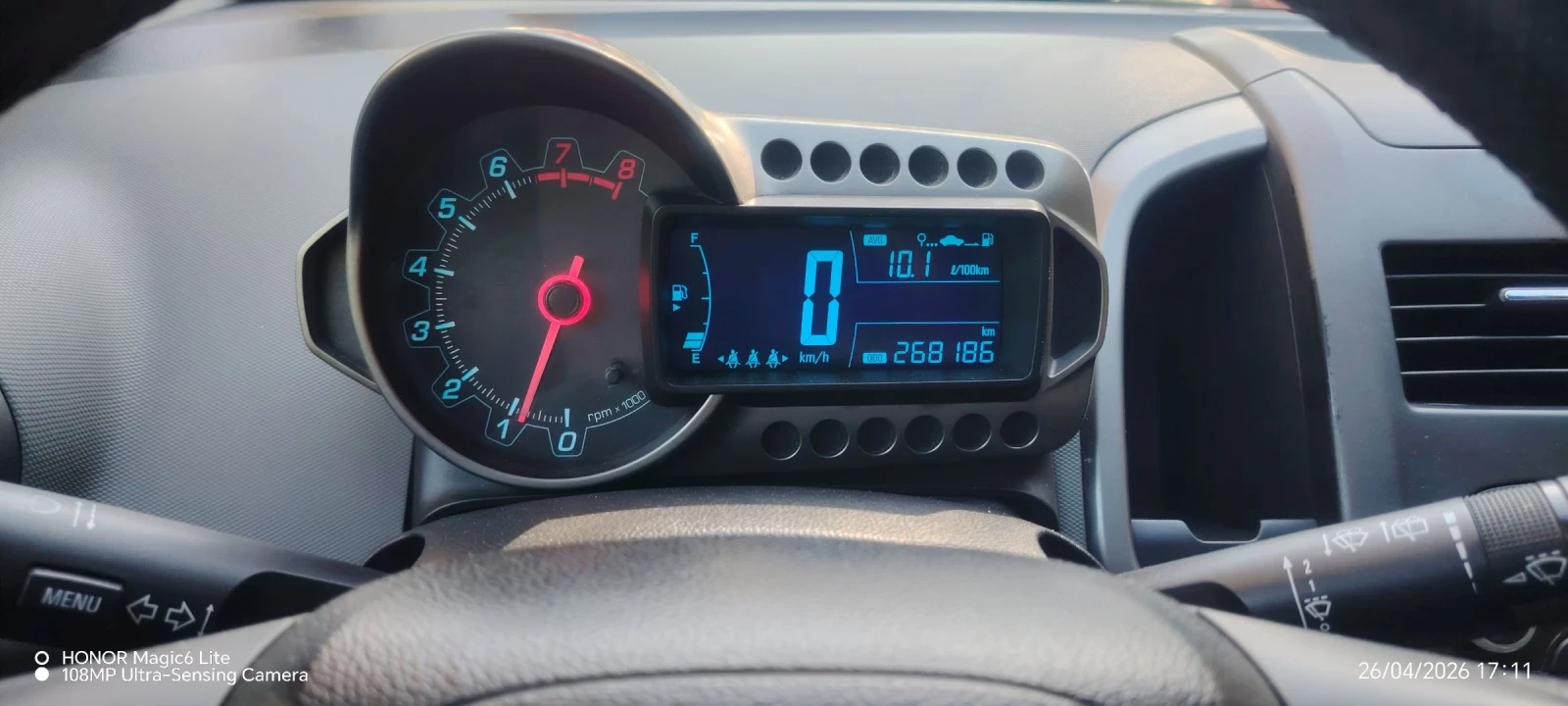 Chevrolet Aveo, снимка 6 - Автомобили и джипове - 54333279