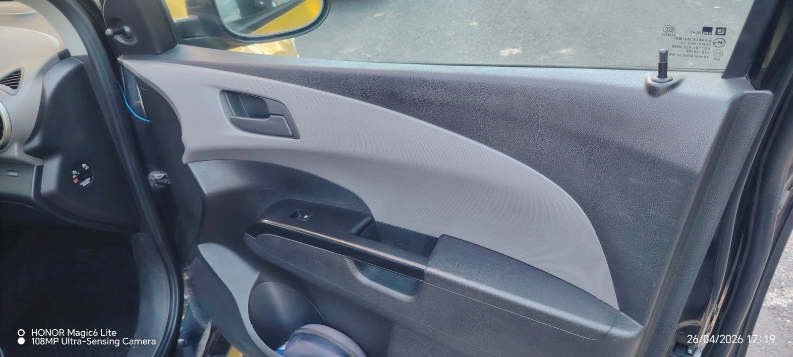 Chevrolet Aveo, снимка 10 - Автомобили и джипове - 54333279