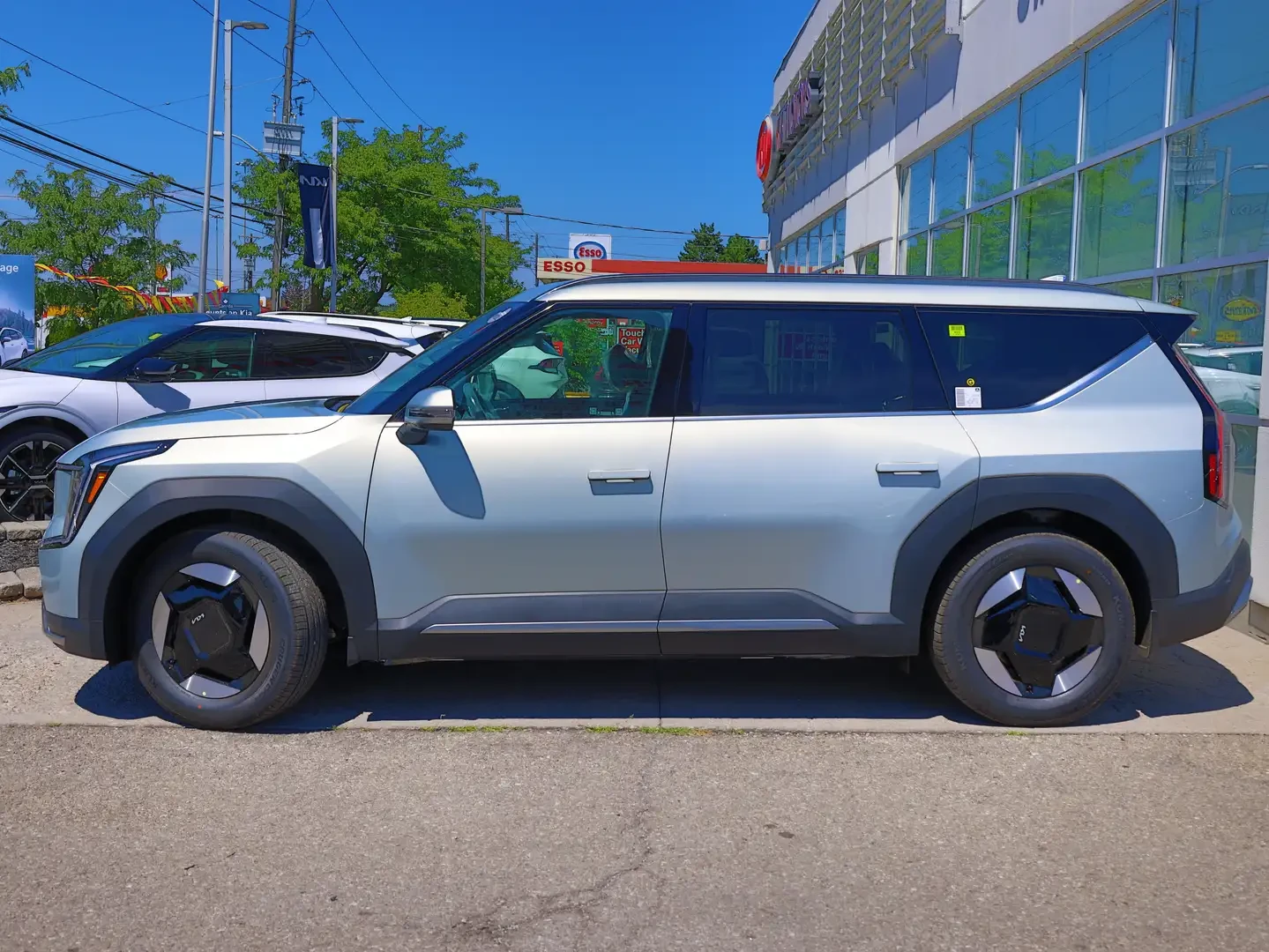 Kia EV9 EV9 Land | Dual Motor | Performance Boost, снимка 3 - Автомобили и джипове - 54472627