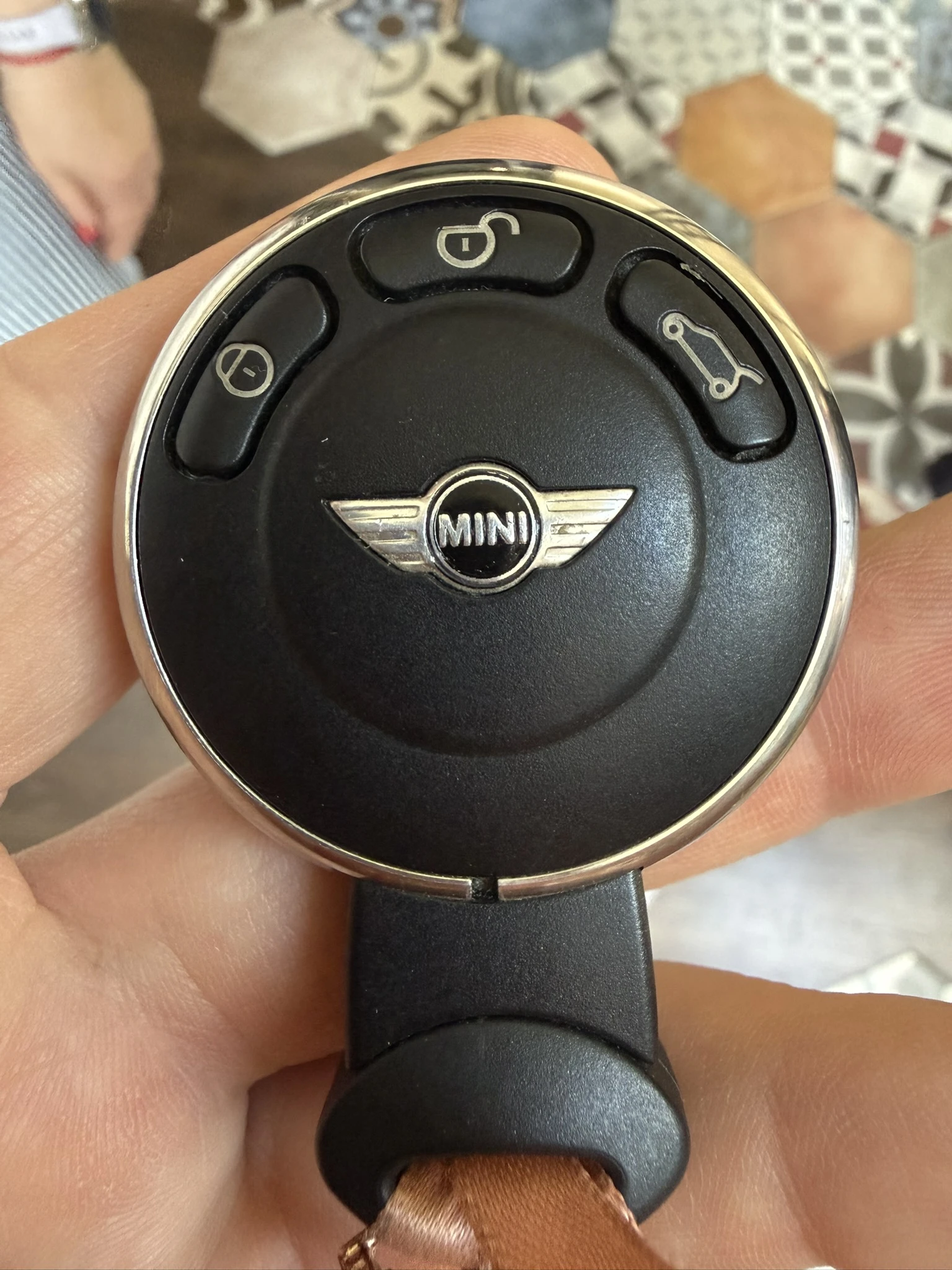 Mini Cooper One 1.6 55kw, снимка 14 - Автомобили и джипове - 54807944