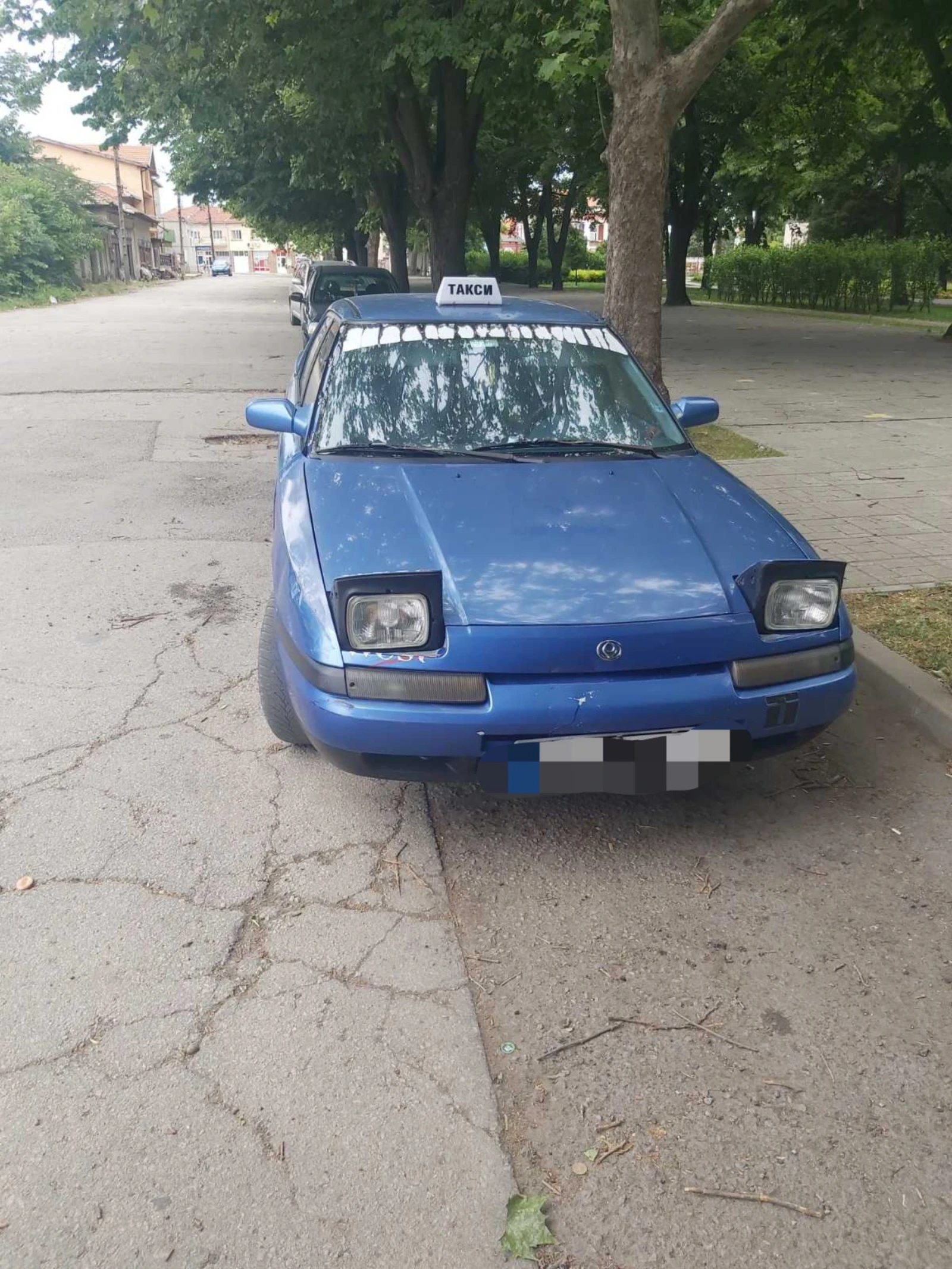 Mazda 323