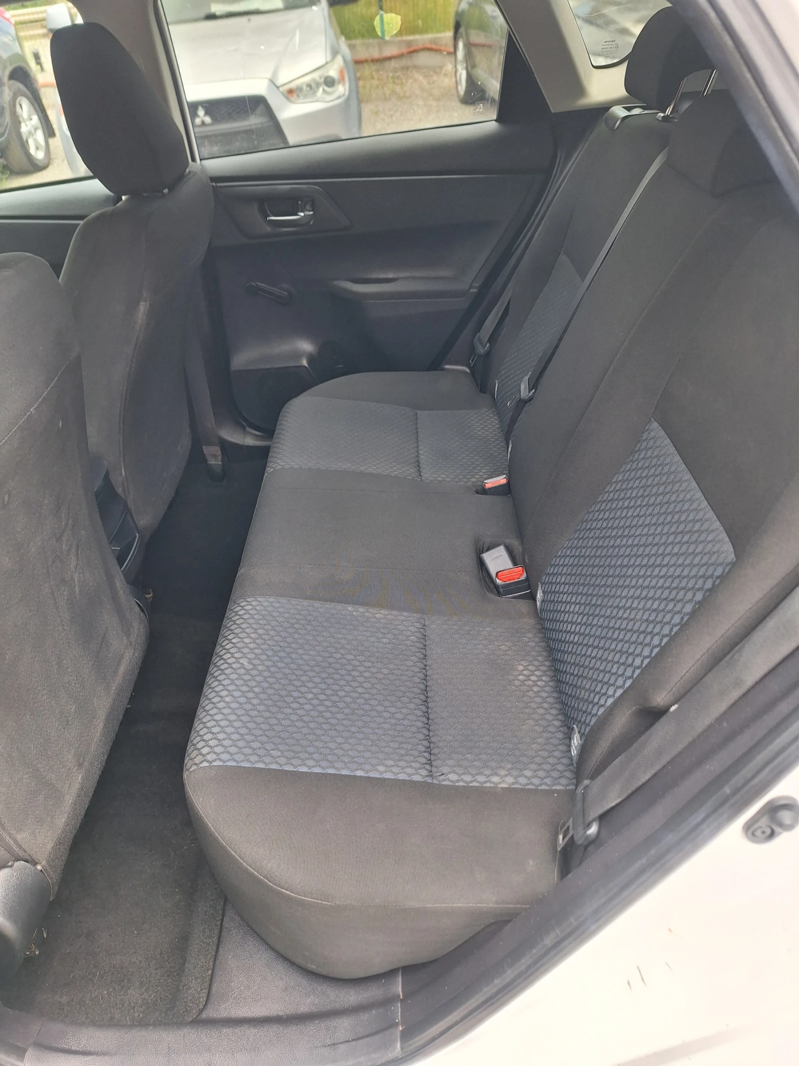 Toyota Auris 1.6-ТОП-132к.с, снимка 14 - Автомобили и джипове - 54972453