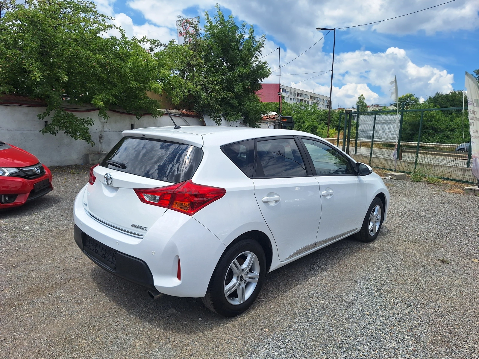Toyota Auris 1.6-ТОП-132к.с, снимка 4 - Автомобили и джипове - 54972453