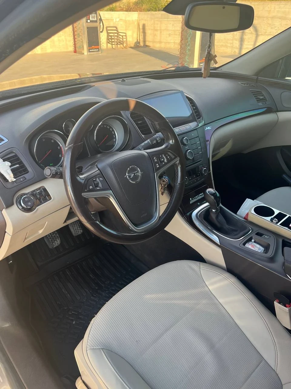 Opel Insignia, снимка 5 - Автомобили и джипове - 55339667