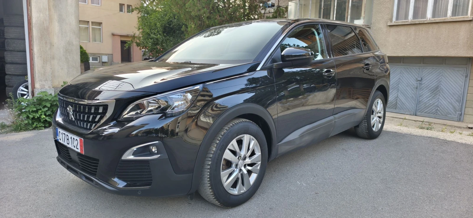 Peugeot 5008 1.5bluehdi 8EAT 6+ 1, снимка 2 - Автомобили и джипове - 55484990