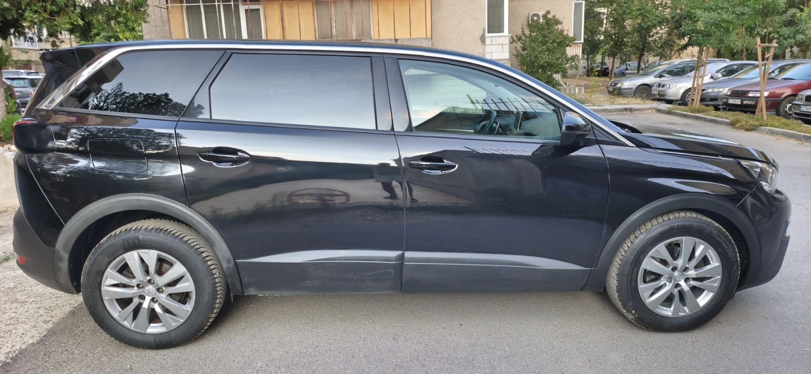 Peugeot 5008 1.5bluehdi 8EAT 6+ 1, снимка 7 - Автомобили и джипове - 55484990