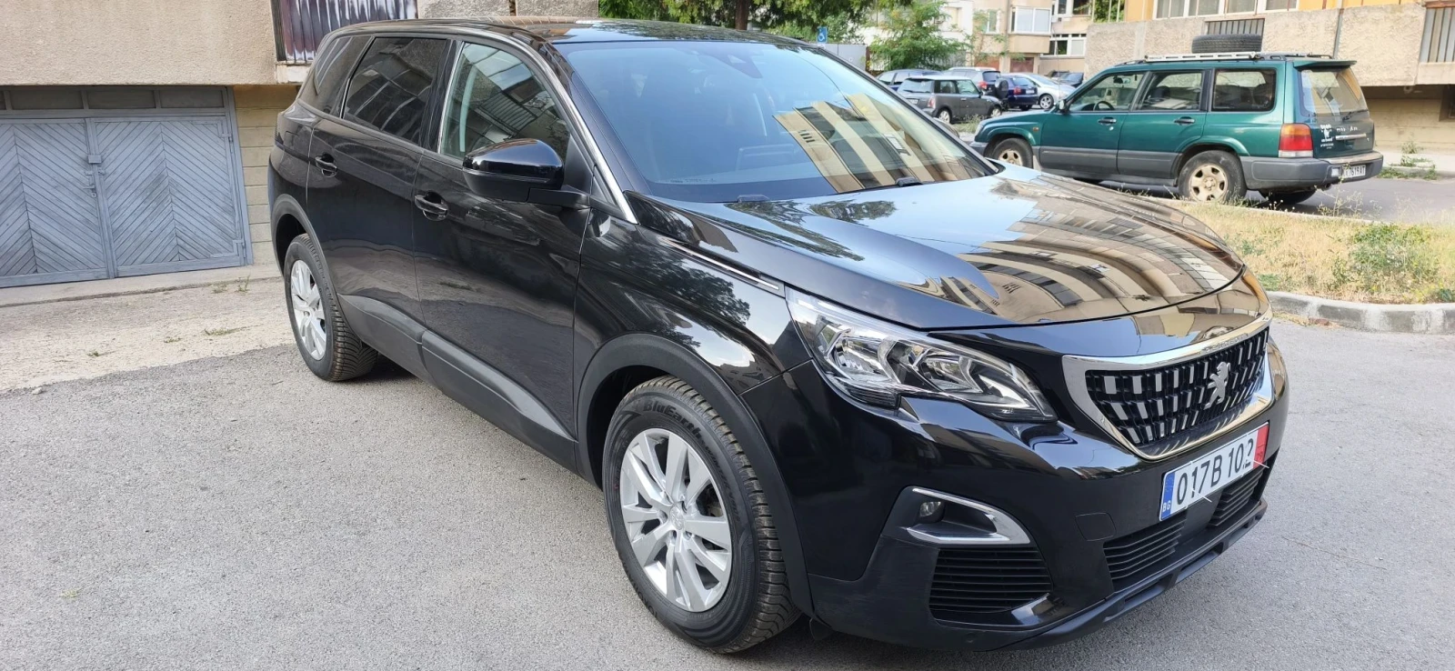 Peugeot 5008 1.5bluehdi 8EAT 6+ 1, снимка 8 - Автомобили и джипове - 55484990