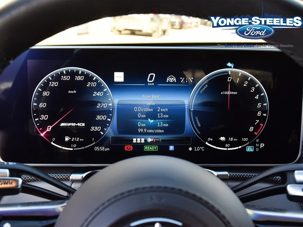 Mercedes-Benz S 63 E Performance * 4MATIC * АвтоКредит * (ЦЕНА ДО БГ), снимка 13 - Автомобили и джипове - 55511605