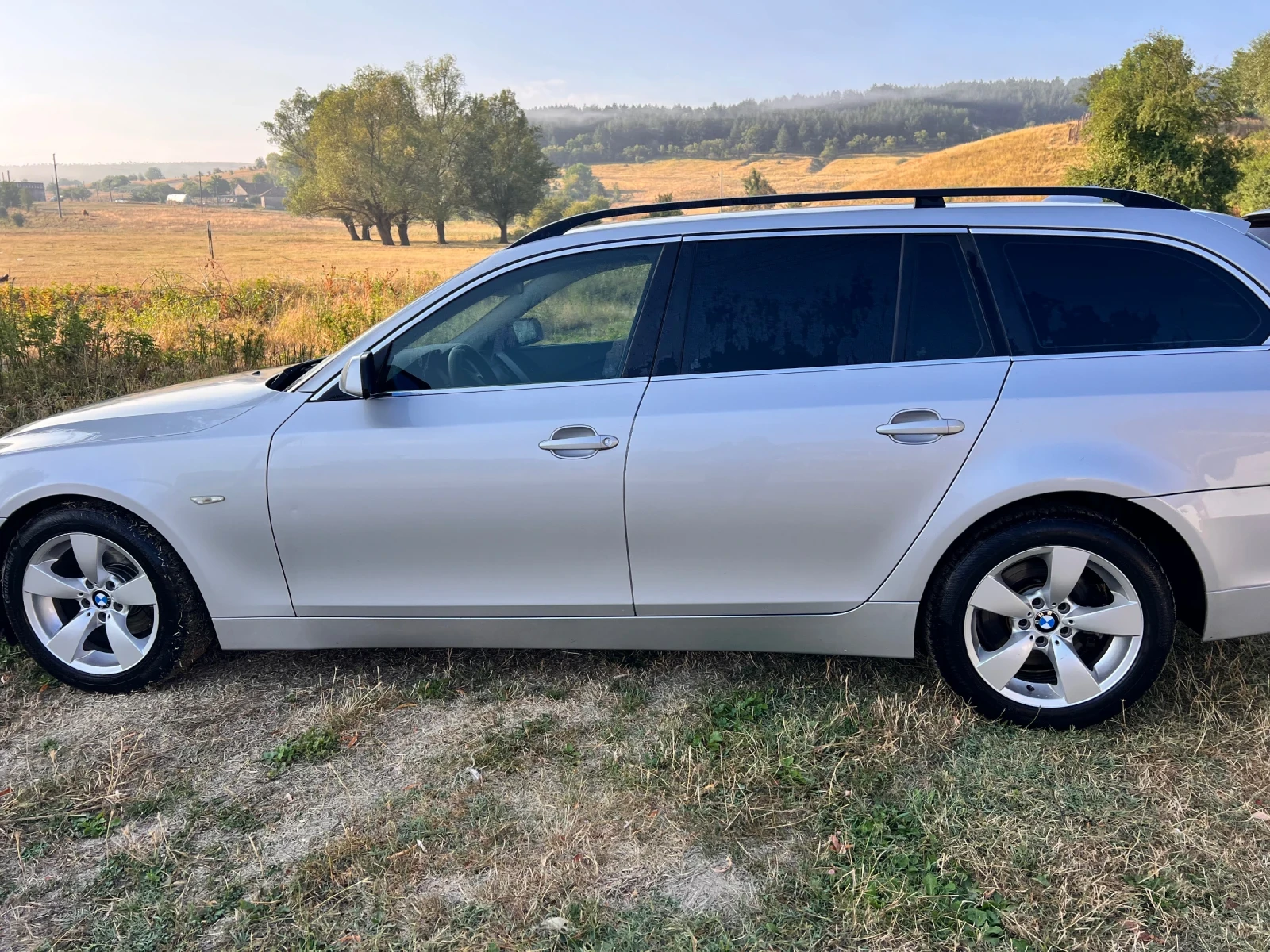BMW 525, снимка 3 - Автомобили и джипове - 55531747