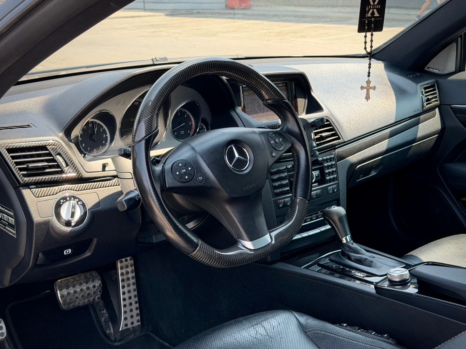 Mercedes-Benz E 350, снимка 9 - Автомобили и джипове - 55769377