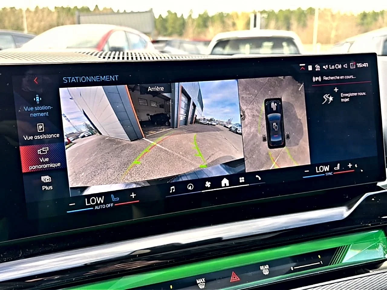 BMW i5 M60 xDrive Ambient Navi Leather Panorama, снимка 17 - Автомобили и джипове - 56287868