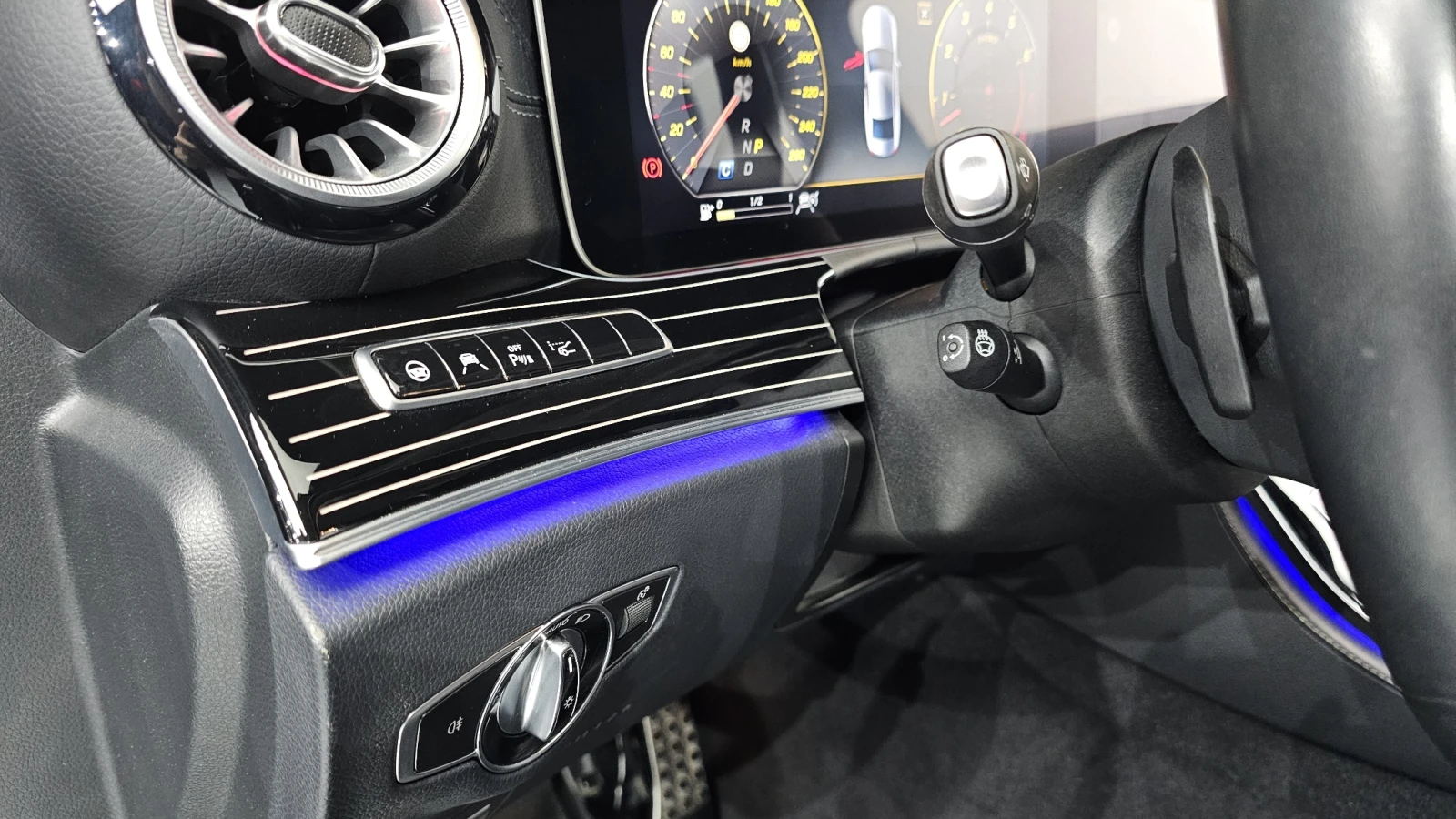 Mercedes-Benz CLS 450 * 4MATIC AMG Line/���������/���������/360* ������� | Mobile.bg � ����������� 16