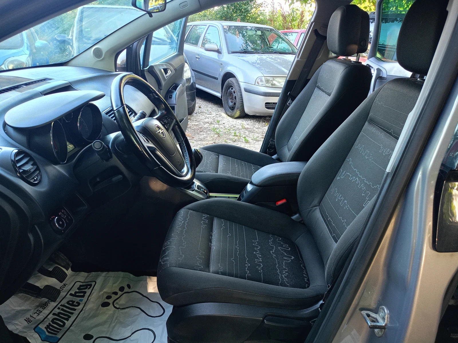 Opel Meriva 1.3D* 86 000km* AC* , снимка 7 - Автомобили и джипове - 56646168