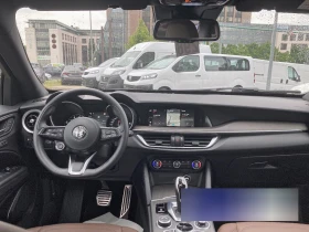 Alfa Romeo Stelvio 2.0-Turbo/280HP/Q- TI/ACC/CARPLAY/NAVI/TSR/543b, снимка 8