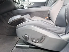 Обява за продажба на Volvo XC60 B4 AWD = Plus Dark = Гаранция ~95 208 лв. - изображение 4