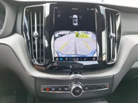 Обява за продажба на Volvo XC60 B4 AWD = Plus Dark = Гаранция ~95 208 лв. - изображение 8