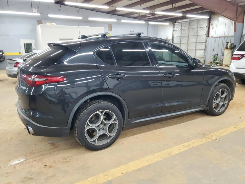 Alfa Romeo Stelvio, снимка 3 - Автомобили и джипове - 49589305