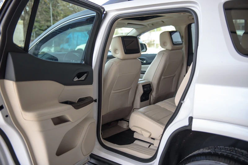 Gmc Acadia 3.6L Denali, 7 места и право на данъчен кредит, снимка 12 - Автомобили и джипове - 52616251
