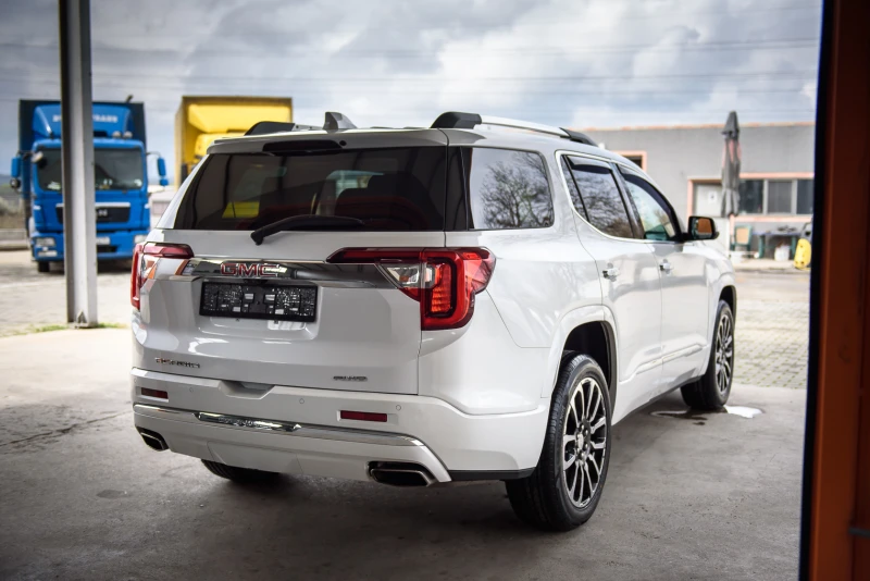 Gmc Acadia 3.6L Denali, 7 места и право на данъчен кредит, снимка 7 - Автомобили и джипове - 52616251