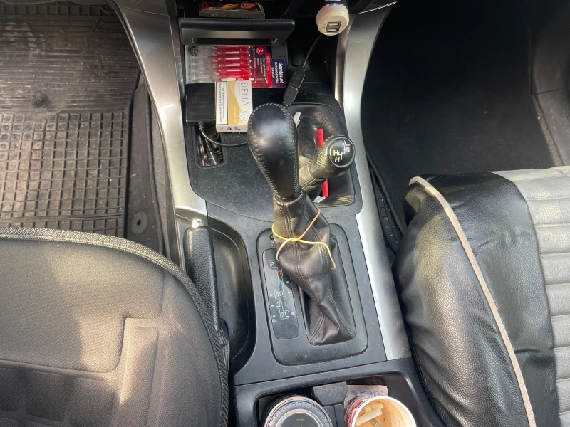 Toyota Land cruiser D-4D , снимка 13 - Автомобили и джипове - 52135188