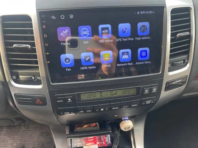 Toyota Land cruiser D-4D , снимка 14 - Автомобили и джипове - 52135188