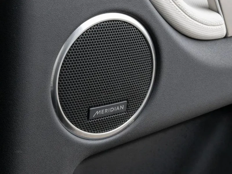 Land Rover Discovery Sport D200 = Black Pack = 7 Seats Гаранция, снимка 7 - Автомобили и джипове - 52884318