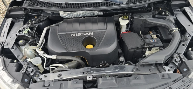 Nissan Qashqai 1.5 dci, снимка 12 - Автомобили и джипове - 53284660